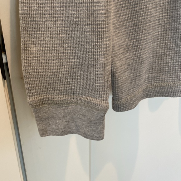 Wolverine Men’s Thermal Long Sleeve Shirt. XL. Gray.  3 Button‎ Closure. - Picture 3 of 6